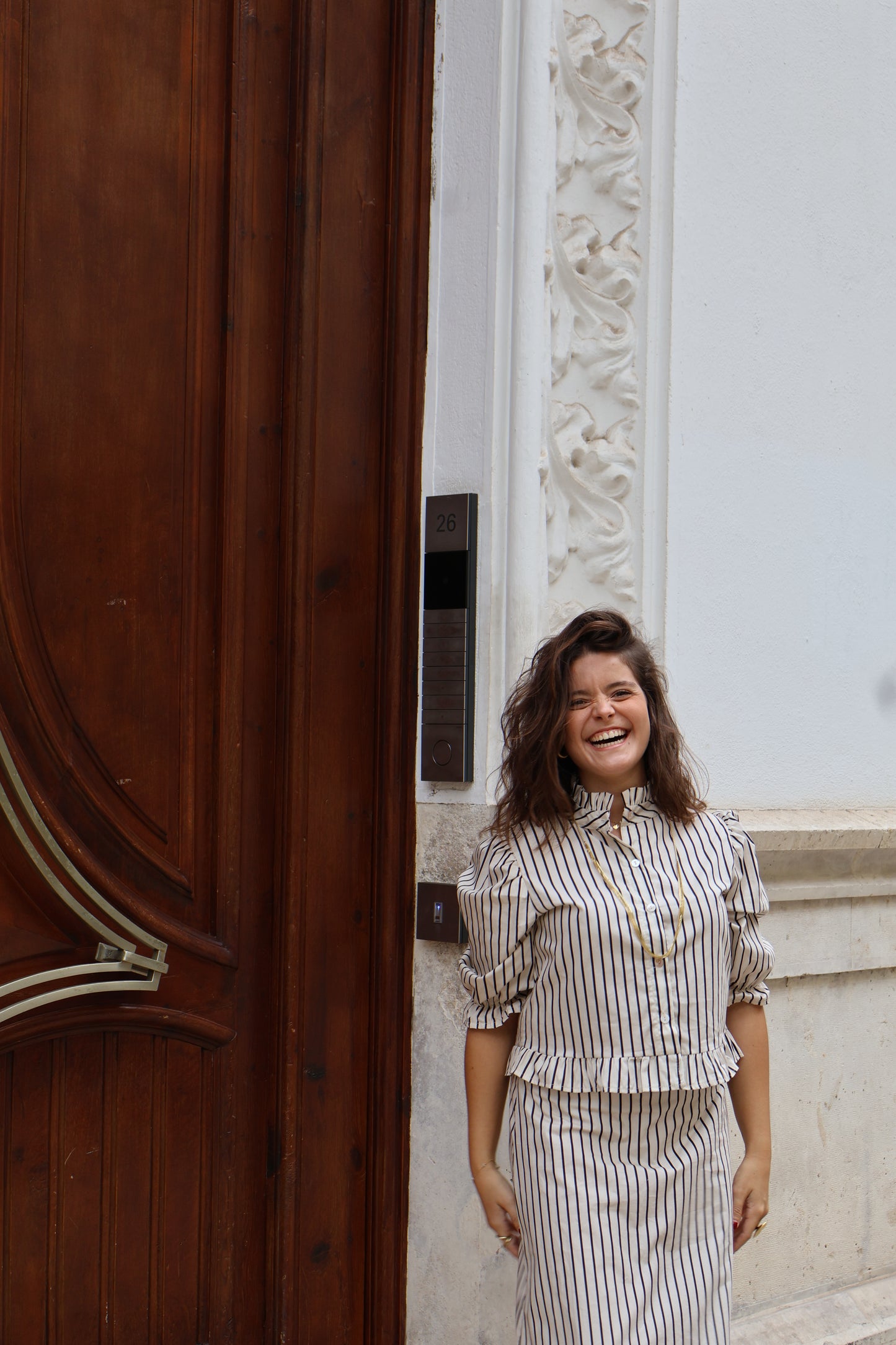 LOOK RAYAS BLANCO Y NEGRO